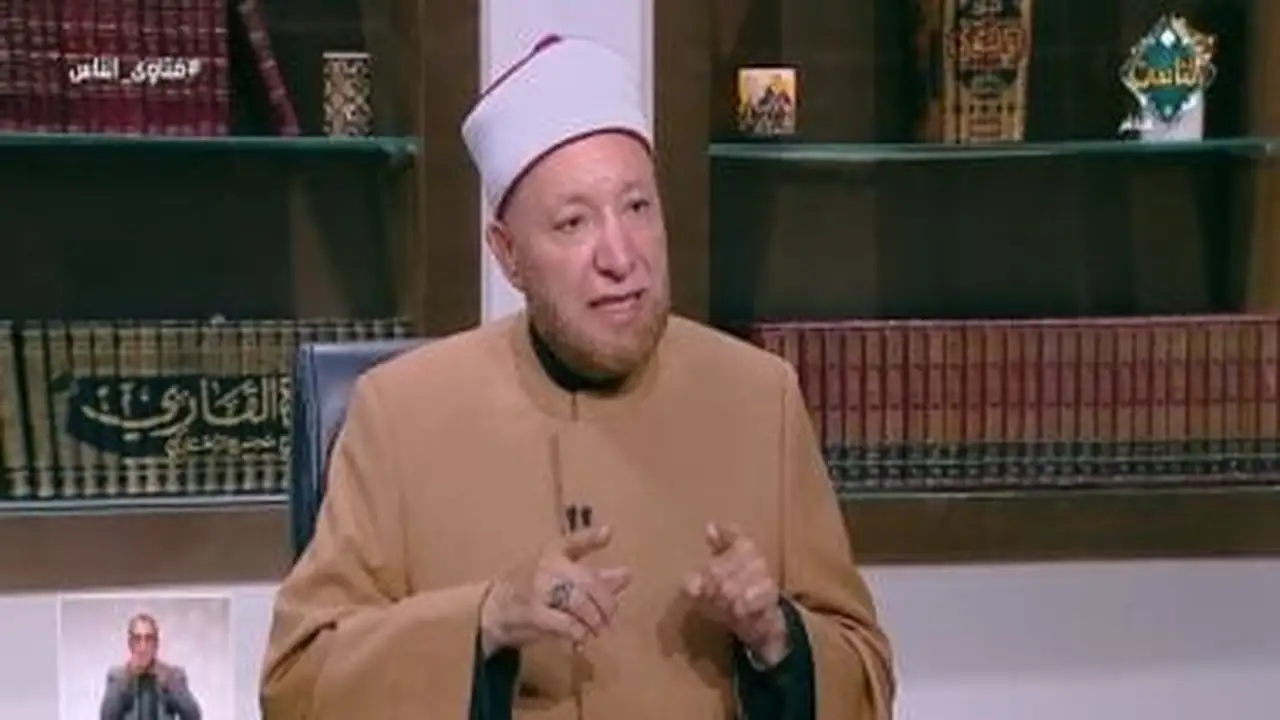 هل قراءة القرآن من الهاتف دون وضوء جائزة وفق أمين الفتوى؟